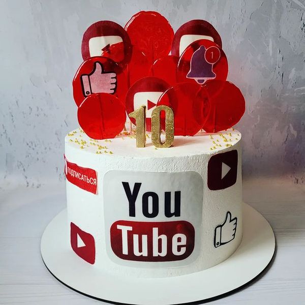 Торт "Youtube"