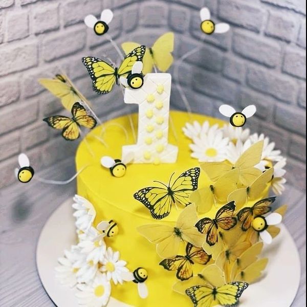 Торт "Жёлтые бабочки"