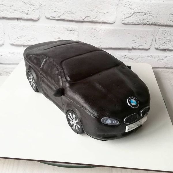 Торт "Чёрный BMW"
