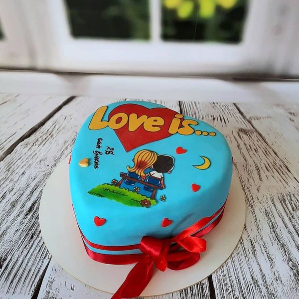 Торт "Любовь это"