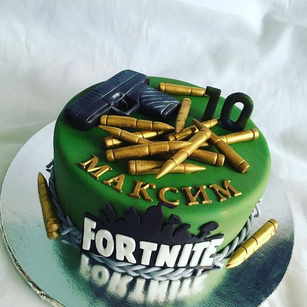 Торт "Fortnite"
