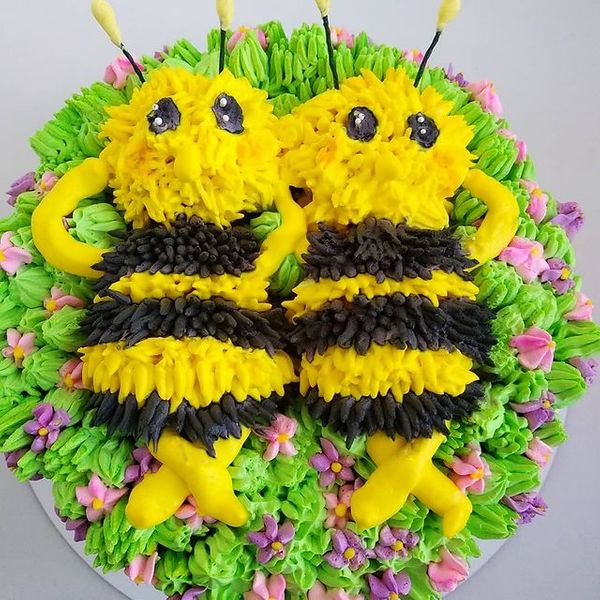Торт "Две пчёлки"