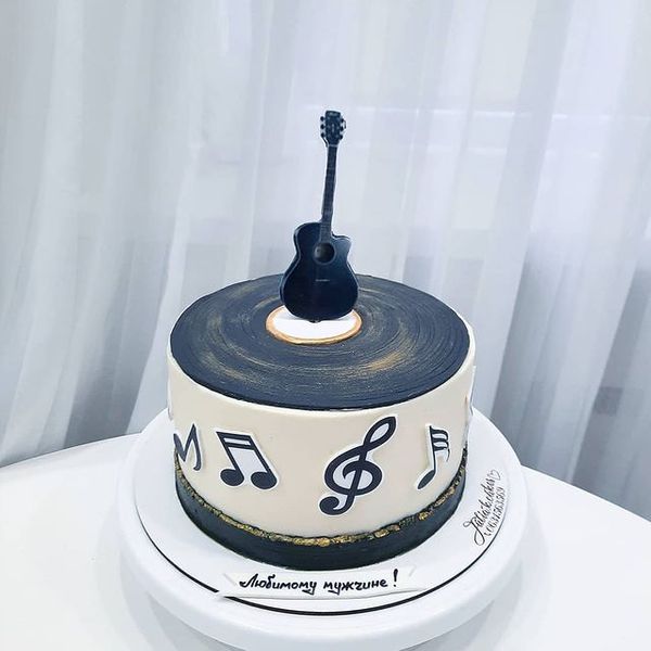 Торт "Музыкант"