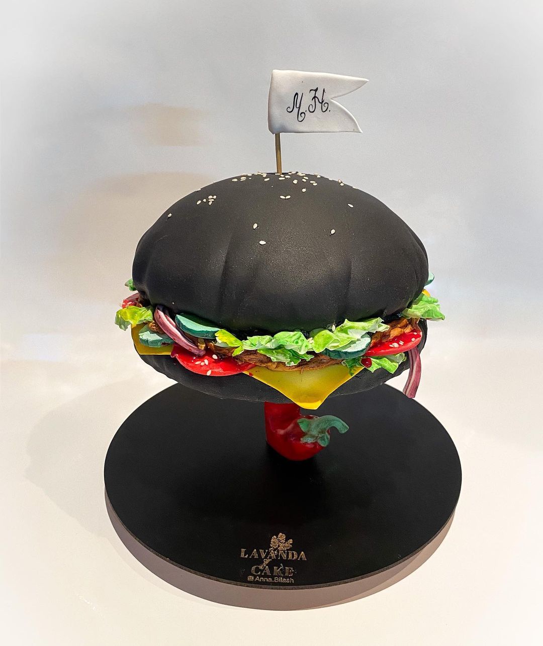 Торт "Чёрный бургер" | Фото №2