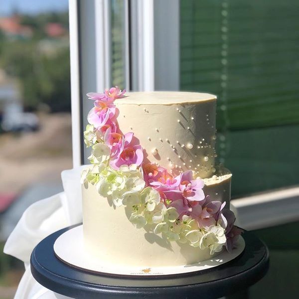 Торт "Цветки орхидеи"